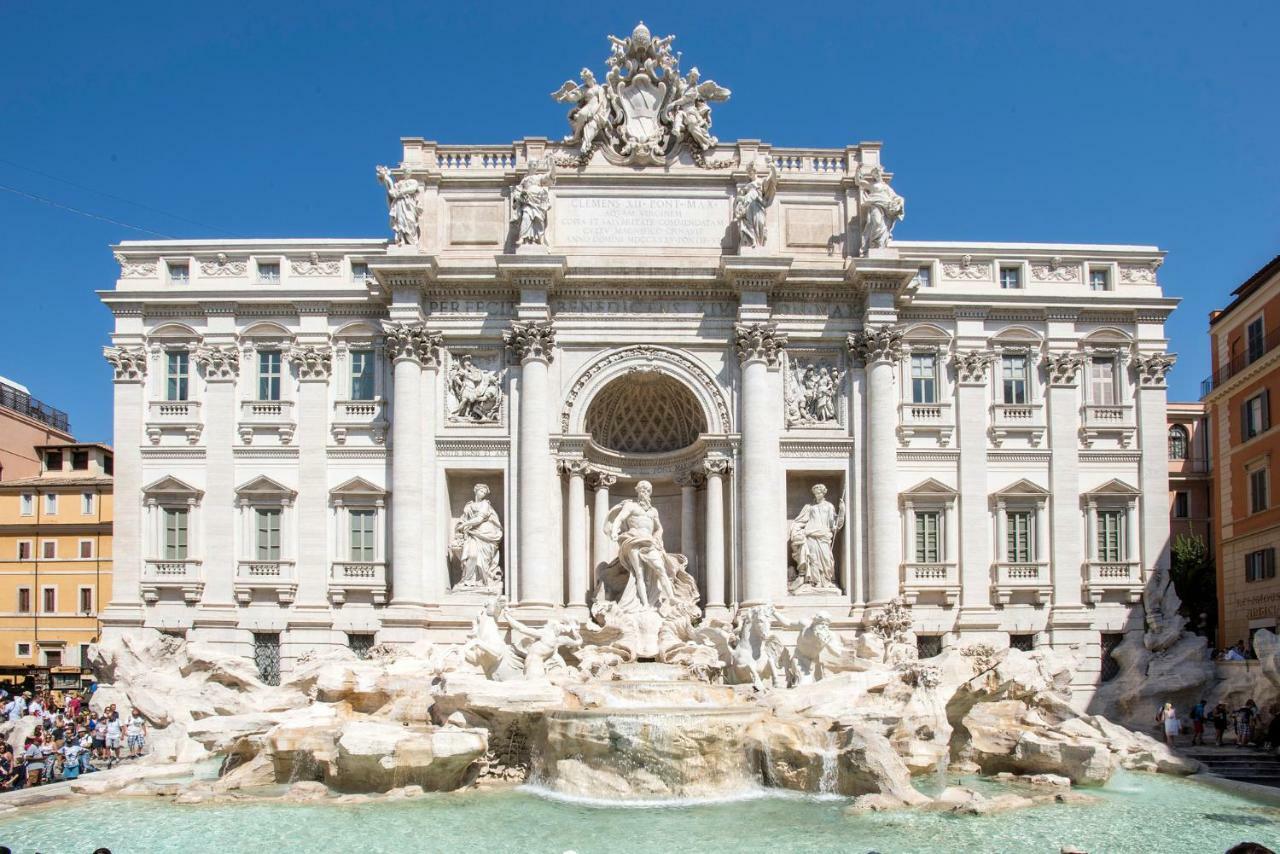 La Finestra Su Fontana Di Trevi - Charming View Apartman Róma Kültér fotó