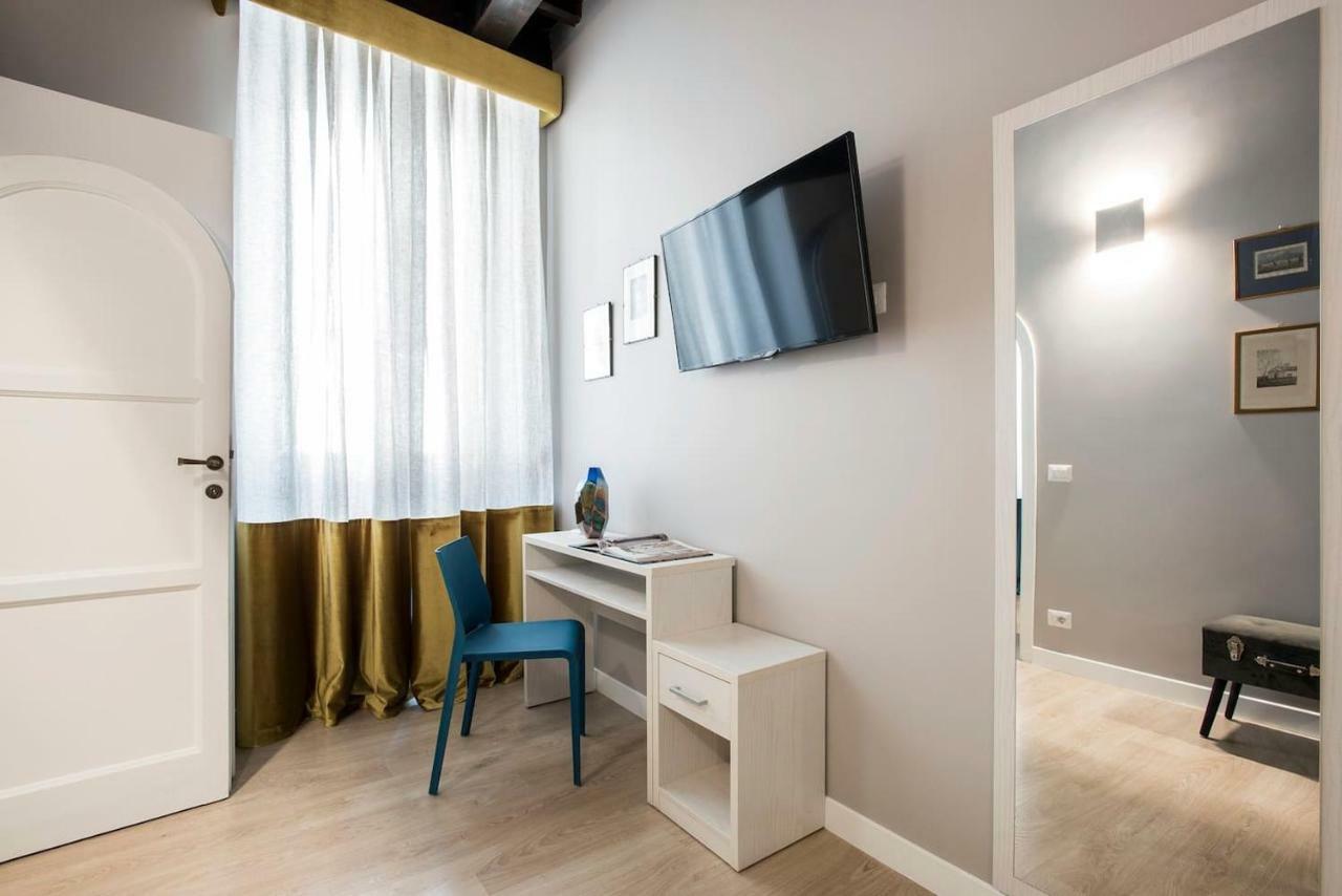 La Finestra Su Fontana Di Trevi - Charming View Apartman Róma Kültér fotó